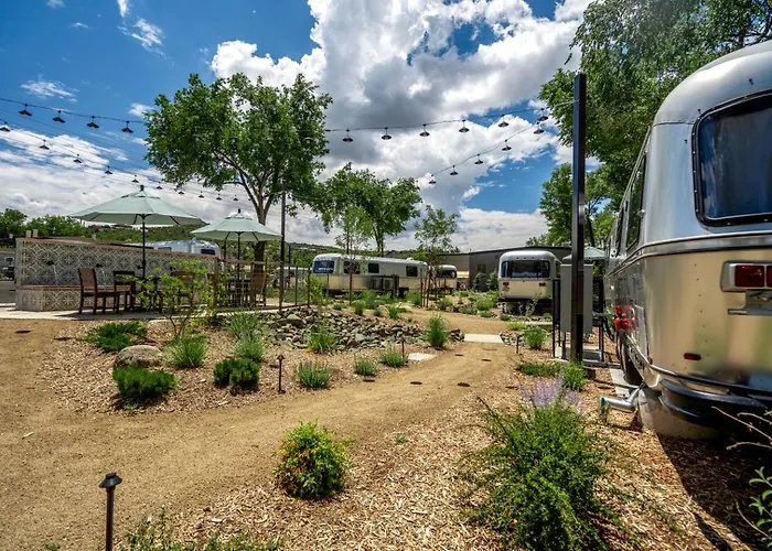 Modern Airstream In Downtown Az Near Whiskey Row *